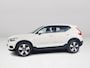 Volvo XC40 T2 Momentum Business | Park assist | Climate control | Cruise control | Navigatie