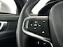 Volvo XC40 T2 Momentum Business | Park assist | Climate control | Cruise control | Navigatie