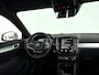 Volvo XC40 T2 Momentum Business | Park assist | Climate control | Cruise control | Navigatie