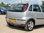 Opel Corsa 1.2-16V Maxx APK 12-01-2027/ RIJDT SCHAKELT GOED