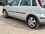 Opel Corsa 1.2-16V Maxx APK 12-01-2027/ RIJDT SCHAKELT GOED