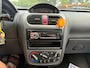 Opel Corsa 1.2-16V Maxx APK 12-01-2027/ RIJDT SCHAKELT GOED