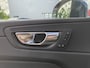 Volvo XC60 T6 AWD 350PK Plug-in Hybrid Plus Dark | Long Range | Trekhaak | Carplay | Elektr. Stoelen. | Verwarm. Stoelen+Stuur | PANO | ACC |