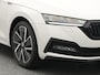 Skoda Octavia Combi 1.4 TSI 204pk iV PHEV Sportline Business | Stoelverwarming | Achteruitrijcamera | Apple Carplay / Android Auto | Keyless |