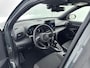 Toyota Yaris Cross 1.5 Hybrid 115 Dynamic | Dodehoek detectie | Apple Carplay / Android Auto | Stoel-/stuurverwarming | Parkeersensoren voor/achter | Keyless | Adaptive Cruise | Clima | Full LED | Camera | 17 inch