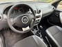 Dacia Sandero 1.6 Stepway / bj.2012 / kleur: grijs / airco / sportvelgen / 5 deurs / stereo/NAP met 169962 km.en APK tot 05/2027 /