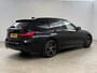 BMW 3-Serie Touring 330e M-Sport | Shadowpack | Pano | Virtual | Camera | Sfeer | Carplay | LED | NAP
