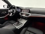 BMW 3-Serie Touring 330e M-Sport | Shadowpack | Pano | Virtual | Camera | Sfeer | Carplay | LED | NAP