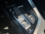 Peugeot 3008 1.6 HYbrid4 300PK GT Pack Business | Panoramadak | Focal | Keyless |