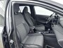 Toyota Corolla Touring Sports Hybrid 140 Dynamic | Apple Carplay / Android Auto | Stoelverwarming | Parkeersensoren voor/achter | Adaptive Cruise | Keyless | Clima | Camera | Full LED | 17 inch
