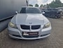 BMW 3-Serie Touring 320i Business Line