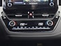 Toyota Corolla 1.8 Hybrid Active Bi-Tone Sport | Apple Carplay & AndroidAUTO | Navigatie | Privacy Glass |