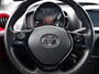Toyota Aygo 1.0 VVT-i x-play | Dealer onderhouden | Apple CarPlay/Android Auto | Achteruitrijcamera | Airco | Elektrische ramen voor | Buitenspiegels elektrisch verstelbaar |
