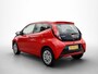 Toyota Aygo 1.0 VVT-i x-play | Dealer onderhouden | Apple CarPlay/Android Auto | Achteruitrijcamera | Airco | Elektrische ramen voor | Buitenspiegels elektrisch verstelbaar |