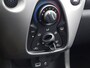 Toyota Aygo 1.0 VVT-i x-play | Dealer onderhouden | Apple CarPlay/Android Auto | Achteruitrijcamera | Airco | Elektrische ramen voor | Buitenspiegels elektrisch verstelbaar |