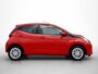 Toyota Aygo 1.0 VVT-i x-play | Dealer onderhouden | Apple CarPlay/Android Auto | Achteruitrijcamera | Airco | Elektrische ramen voor | Buitenspiegels elektrisch verstelbaar |