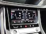 Audi Q8 55 TFSI e quattro Pro Line S | Glazen panoramadak | Bang & Olufsen Premium 3D | Comfortsleutel | Trekhaak | Optiekpakket Zwart Plus | leder Bekleding met S-logo | Lichtpakket plus | Glas Donker Tint | Comfortsleutel | Elektrische Voorstoelen | Uitgebreide voorverwarming.
