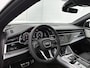 Audi Q8 55 TFSI e quattro Pro Line S | Glazen panoramadak | Bang & Olufsen Premium 3D | Comfortsleutel | Trekhaak | Optiekpakket Zwart Plus | leder Bekleding met S-logo | Lichtpakket plus | Glas Donker Tint | Comfortsleutel | Elektrische Voorstoelen | Uitgebreide voorverwarming.