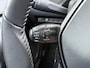 Peugeot e-2008 SUV Allure Pack 50 kWh 136pk | Accu 94% | Navigatie via Apple Carplay en Android auto | Camera achter | Stoelverwarming | Digitale 3D i-Cockpit | Lichtmetalen velgen | Cruise control