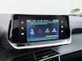 Peugeot e-2008 SUV Allure Pack 50 kWh 136pk | Accu 94% | Navigatie via Apple Carplay en Android auto | Camera achter | Stoelverwarming | Digitale 3D i-Cockpit | Lichtmetalen velgen | Cruise control