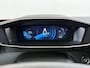 Peugeot e-2008 SUV Allure Pack 50 kWh 136pk | Accu 94% | Navigatie via Apple Carplay en Android auto | Camera achter | Stoelverwarming | Digitale 3D i-Cockpit | Lichtmetalen velgen | Cruise control