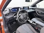 Peugeot e-2008 SUV Allure Pack 50 kWh 136pk | Accu 94% | Navigatie via Apple Carplay en Android auto | Camera achter | Stoelverwarming | Digitale 3D i-Cockpit | Lichtmetalen velgen | Cruise control