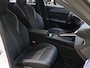Peugeot 308 Allure Pack Business 130 pk Automaat | Navigatie | Keyyles Entry/Start | Comfortstoelen | Achteruitrijcamera | Stoelverwarming