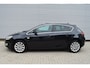 Opel Astra 1.4 Turbo Cosmo | Navigatie | Cruise | PDC | L.M. Velgen.