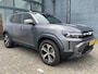 Dacia Duster 1.6 HYBRID 140pk Automaat Journey Pack Verwarming | Blindspot | Stoel/Stuur Verwarming | Navi & Carplay | Climatecontrol |