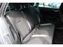 Skoda Kamiq 1.0 TSI 110pk Style DSG Automaat / Navigatie / Digital cockpit / Navigatie / Lm 17 inch / Parkeersensoren / LED
