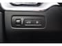 Volvo XC60 T6 Recharge AWD Inscription | Stoelverwarming | Trekhaak | Leder | Pilot Assist | Parkeercamera | Keyless