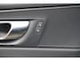 Volvo XC60 T6 Recharge AWD Inscription | Stoelverwarming | Trekhaak | Leder | Pilot Assist | Parkeercamera | Keyless