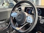 Mercedes-Benz A-klasse 180 AUTOMAAT AMG LINE SPORTSTOELEN/CARPLAY/LED/CAMERA/TREKHAAK/NL-AUTO/60.000 KM!