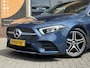 Mercedes-Benz A-klasse 180 AUTOMAAT AMG LINE SPORTSTOELEN/CARPLAY/LED/CAMERA/TREKHAAK/NL-AUTO/60.000 KM!