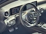 Mercedes-Benz A-klasse 180 AUTOMAAT AMG LINE SPORTSTOELEN/CARPLAY/LED/CAMERA/TREKHAAK/NL-AUTO/60.000 KM!