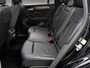 Volkswagen Tiguan 1.5 eHybrid 272pk R-Line Edition / Black style / Panoramadak / Leder / Trekhaak / 20" LMV / Fabriek garantie 2029 / Dodehoek herkenning / P4