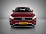 Volkswagen T-Roc 1.0 TSI Life / DIgitaal dashboard / App connect / Parkeersensoren V+A / All season banden / **