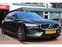Volvo V60 T4 *Momentum Pro* | 190PK | Camera | Vol- Leder | Stoelverwarming | Adaptive Cruise Control | Climate Control | Carplay | Navigatie | Orig. NL |