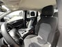 Mercedes-Benz B-klasse 180 Navi / Trekhaak / Parkeer assistent / stoelverwarming