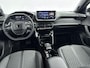 Peugeot 2008 1.2 Hybrid 145 Allure | Dodehoek waarschuwing | Apple Carplay | Camera | Cruise control |