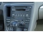 Volvo XC70 2.5 T MOMENTUM