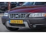 Volvo XC70 2.5 T MOMENTUM
