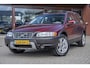 Volvo XC70 2.5 T MOMENTUM