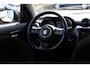 Suzuki Swift 1.2 Stijl Smart Hybrid | Trekhaak | Adaptive Cruise Control | Stoelverwarming | Climate Control | Camera | Lichtmetalen Velgen | Winterset |