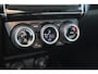 Suzuki Swift 1.2 Stijl Smart Hybrid | Trekhaak | Adaptive Cruise Control | Stoelverwarming | Climate Control | Camera | Lichtmetalen Velgen | Winterset |