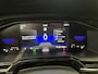 Volkswagen Taigo 1.0 TSI Life / Nederlandse Auto / Navigatie / Stoelverwarming / Camera / Parkeersensoren Voor + Achter / Adaptive Cruise Control / Airco /