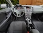 Volvo V40 T2 120pk Kinetic | Park Assist | Cruise Control | Bluetooth | 17'' Velgen