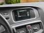 Volvo V40 T2 120pk Kinetic | Park Assist | Cruise Control | Bluetooth | 17'' Velgen