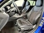 BMW 3-Serie TOURING 330E XDRIVE 4X4 PHEV HIGH EXECUTIVE M PAKKET LEDER/ALCANTARA NAVIGATIE CRUISE CONTROL PANORAMA SCHUIF/KANTELDAK APPLE CARPLAY/ANDROID KEYLESS GO UITKLAPBARE TREKHAAK PDC ZEER MOOI !!