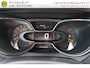 Renault Captur 0.9 TCe Helly Hansen 90PK - NL AUTO - NAP NAVI - KEYLESS - BLUETOOTH - HALF LEDER - PARKEERSENSOREN - 17 INCH LMV - CRUISE - CLIMATE - R-LINK - AUT. VERLICHTING - 4 ELEKTR RAMEN